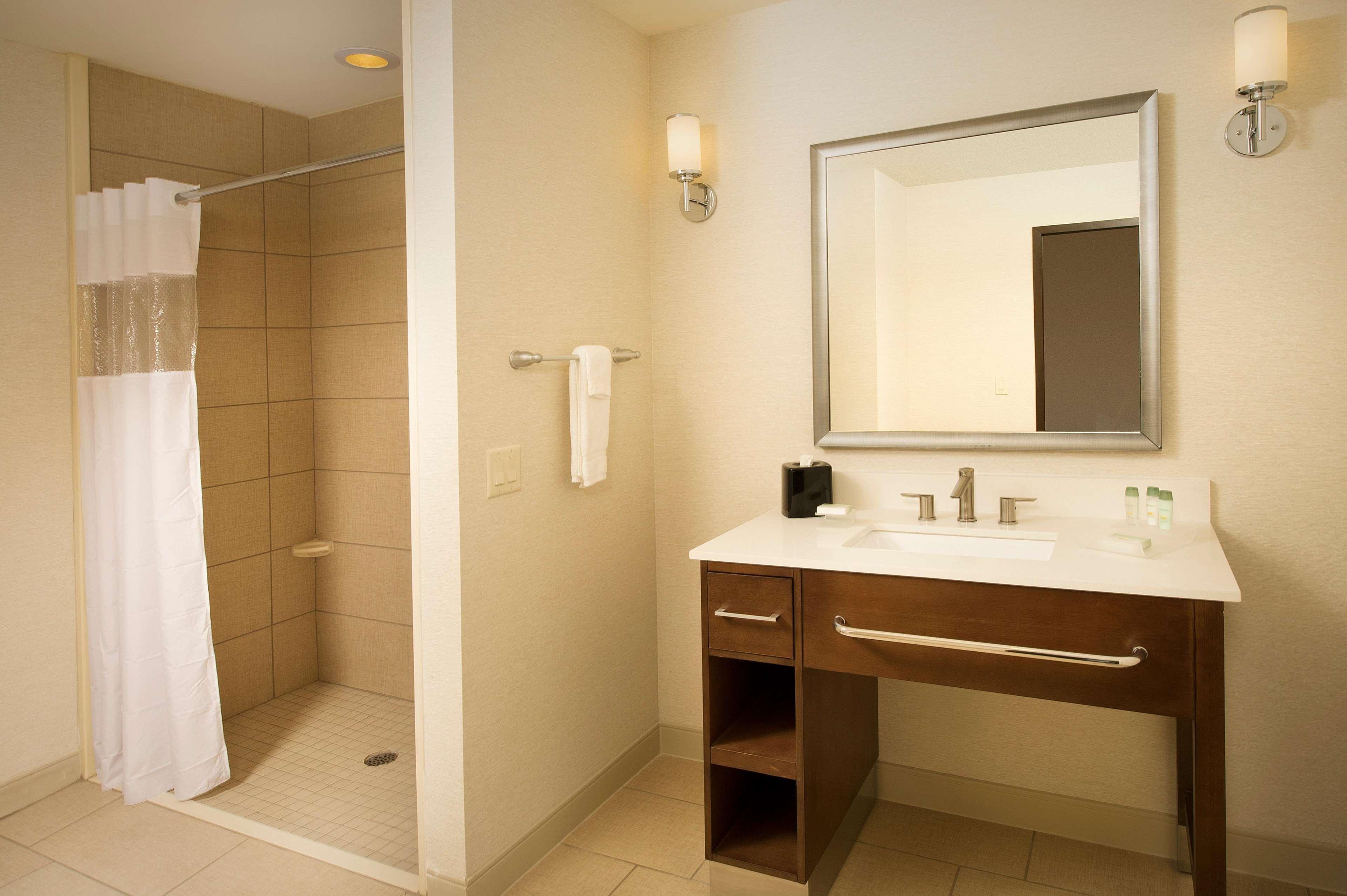 Homewood Suites By Hilton Midland Exterior foto