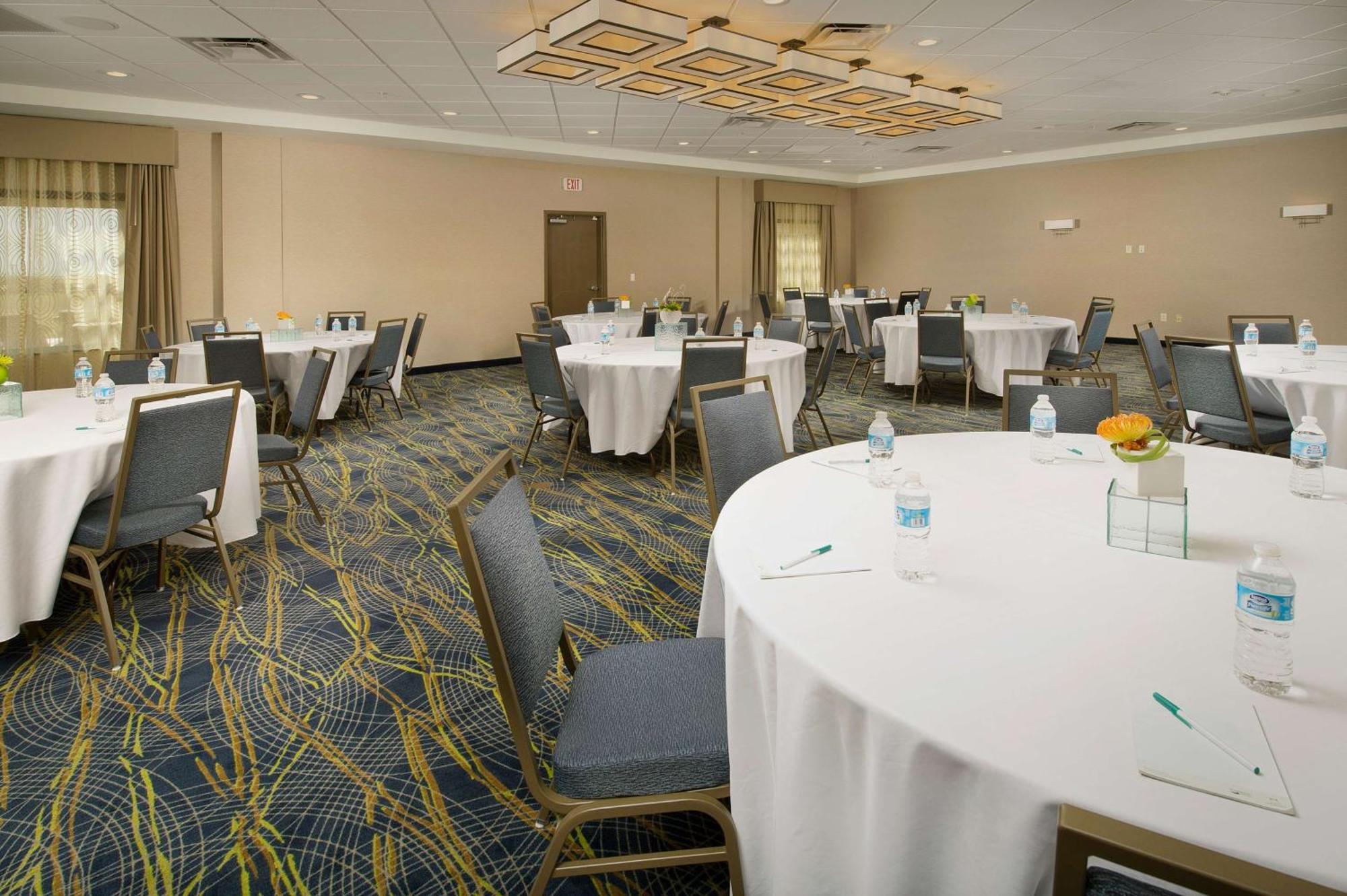 Homewood Suites By Hilton Midland Exterior foto